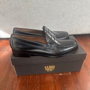 G.H. Bass & Co. Black Leather Loafers